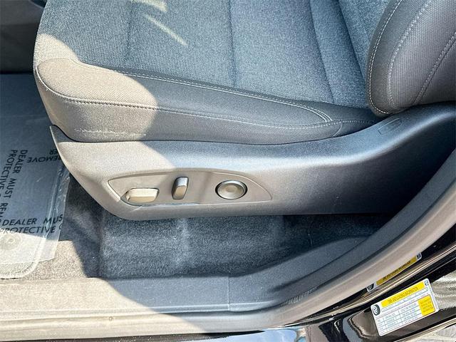 Photo of 2025 Ebony Twilight Metallic GMC Acadia
