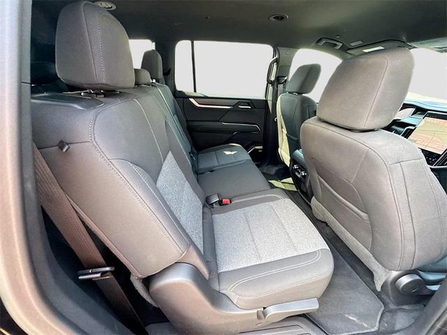 Photo of 2025 Ebony Twilight Metallic GMC Acadia