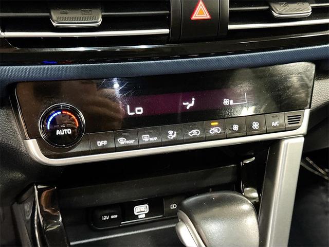 Photo of 2023 Steel Gray Kia Seltos