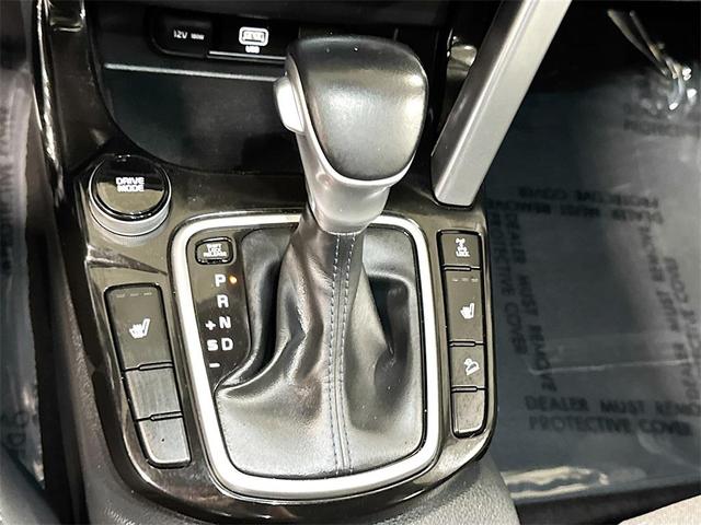 Photo of 2023 Steel Gray Kia Seltos