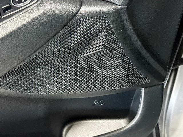 Photo of 2023 Steel Gray Kia Seltos