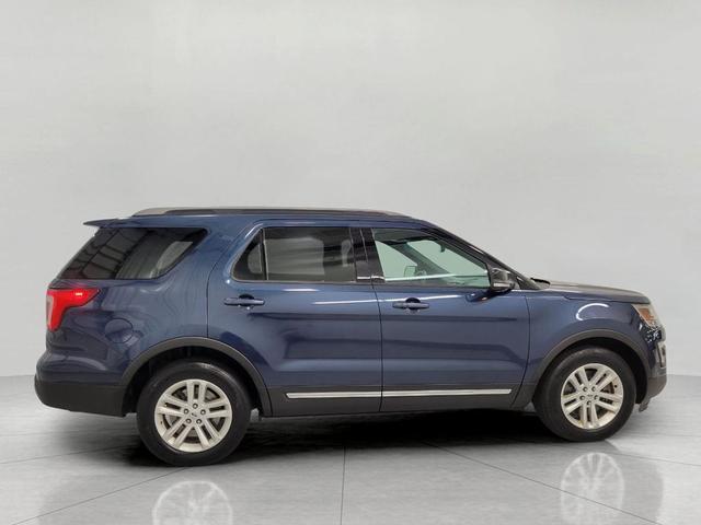 Photo of 2017  Ford Explorer