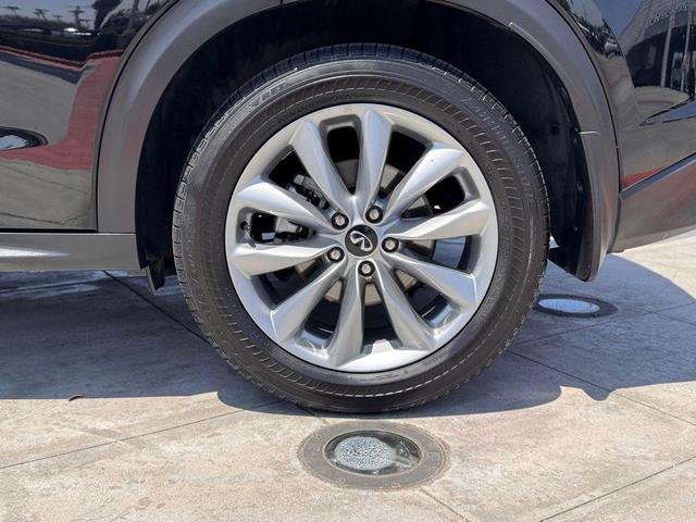 Photo of 2022 Black Obsidian INFINITI QX50