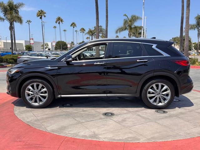 Photo of 2022 Black Obsidian INFINITI QX50