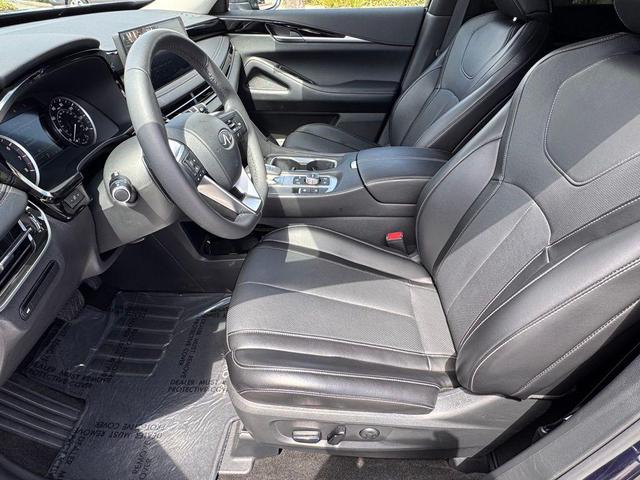Photo of 2024 Grand Blue INFINITI QX60