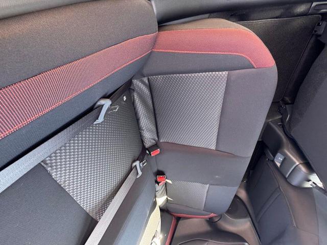 Photo of 2025 Gray Sky Pearl Nissan Versa