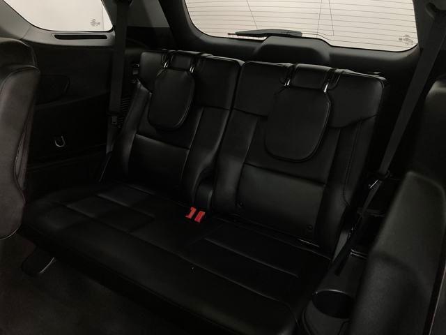 Photo of 2023 Rapid Red Metallic Tinted Clearcoat Ford Explorer
