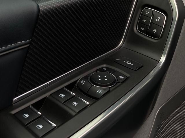 Photo of 2024 Agate Black Metallic Ford F-450