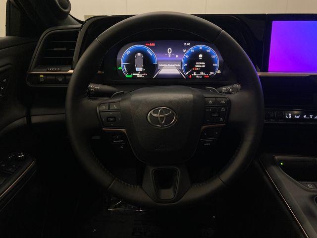 Photo of 2023 Gray Toyota Crown
