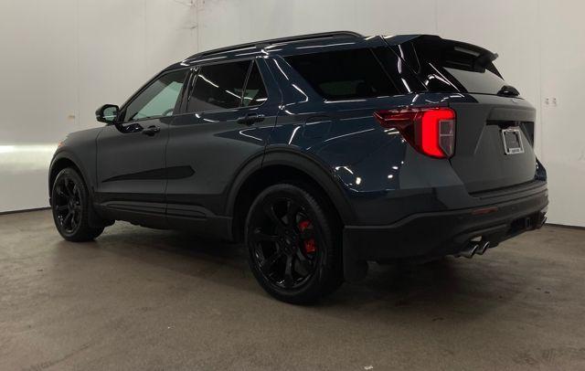 Photo of 2023 Stone Blue Metallic Ford Explorer