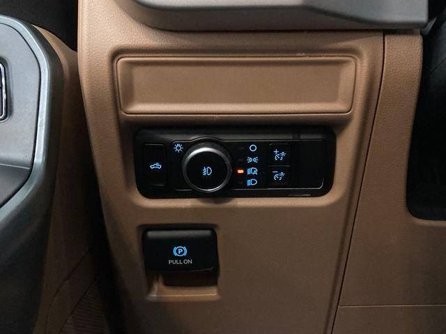 Photo of 2023 Agate Black Metallic Ford F-150