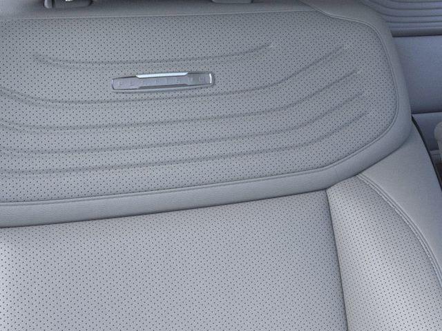 Photo of 2025 Agate Black Metallic Ford Expedition Max