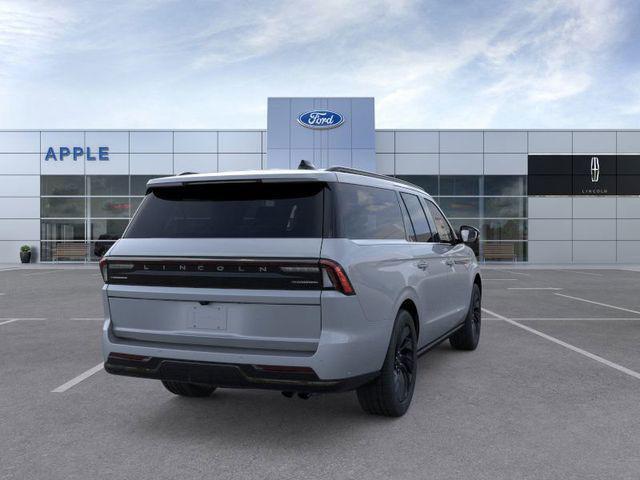 Photo of 2025 Gray Mist Metallic Tri-Coat Lincoln Navigator