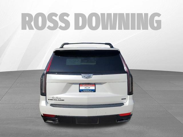 Photo of 2023 Crystal White Tricoat Cadillac Escalade