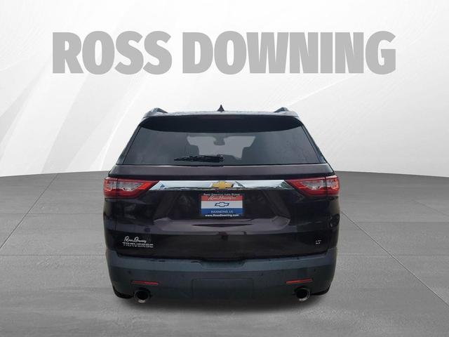 Photo of 2021 Black Cherry Metallic Chevrolet Traverse