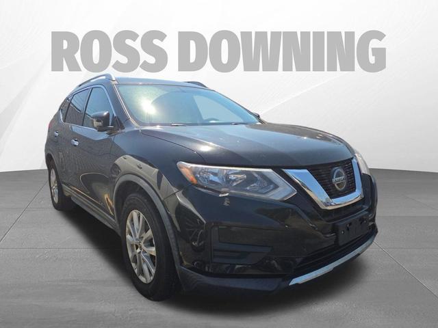 Photo of 2018 Magnetic Black Nissan Rogue
