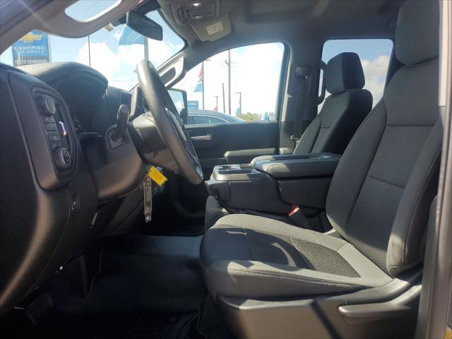 Photo of 2023 Black Chevrolet Silverado 2500