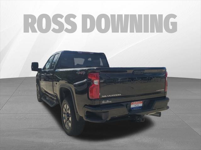 Photo of 2023 Black Chevrolet Silverado 2500