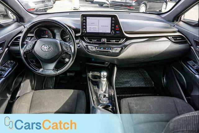 Photo of 2019 Silver Knockout Metallic Toyota C-HR