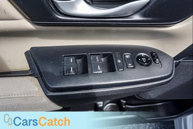Photo of 2019 Platinum White Pearl Honda CR-V