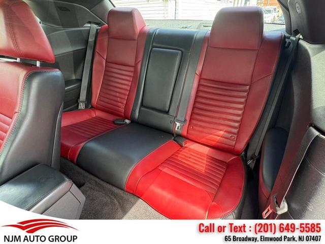 Photo of 2014 Phantom Black Tri-Coat Pearl Dodge Challenger