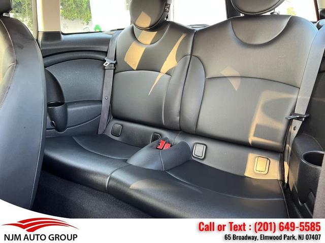 Photo of 2014 Spice Orange Metallic MINI Clubman
