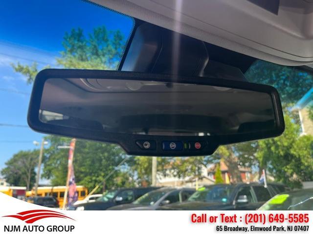 Photo of 2019 Dark Sapphire Blue Metallic GMC Yukon