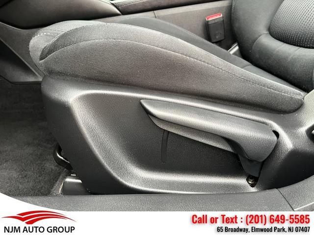 Photo of 2016 Deep Crystal Blue Mazda Mazda6