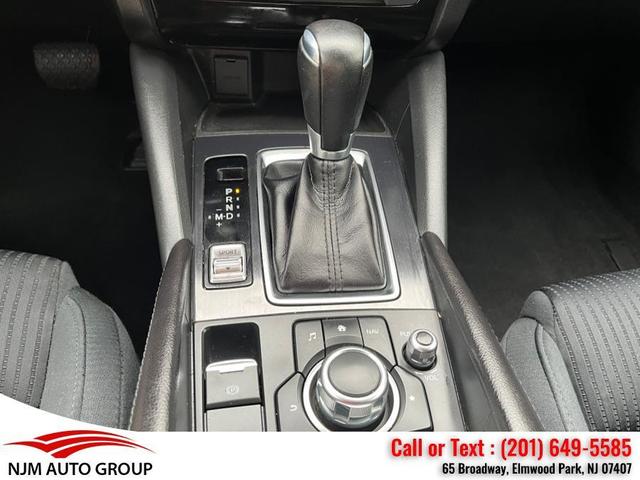 Photo of 2016 Deep Crystal Blue Mazda Mazda6