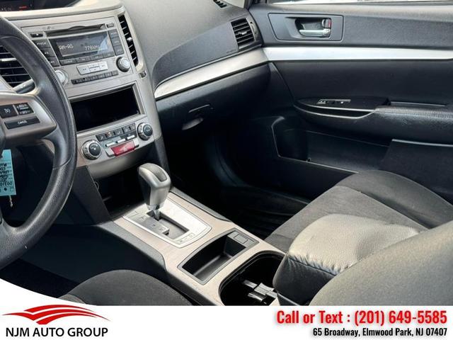 Photo of 2013 Twilight Blue Metallic Subaru Legacy