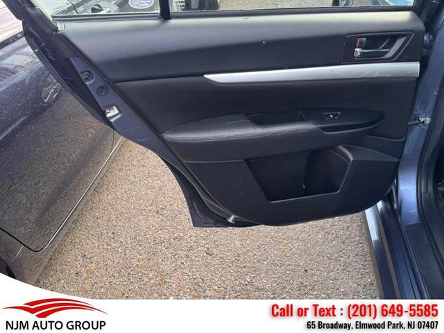 Photo of 2013 Twilight Blue Metallic Subaru Legacy