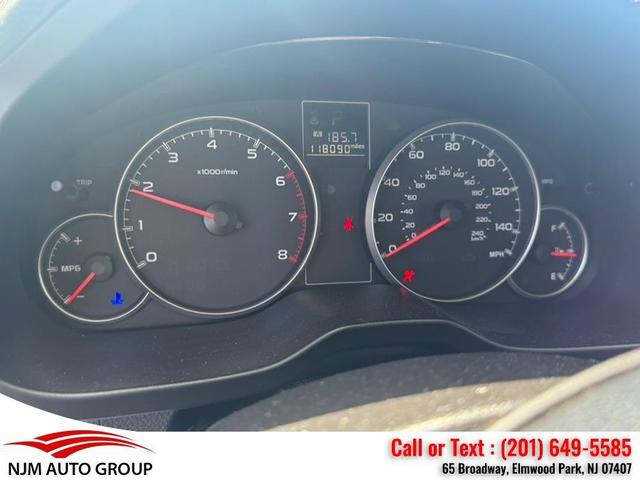 Photo of 2013 Twilight Blue Metallic Subaru Legacy