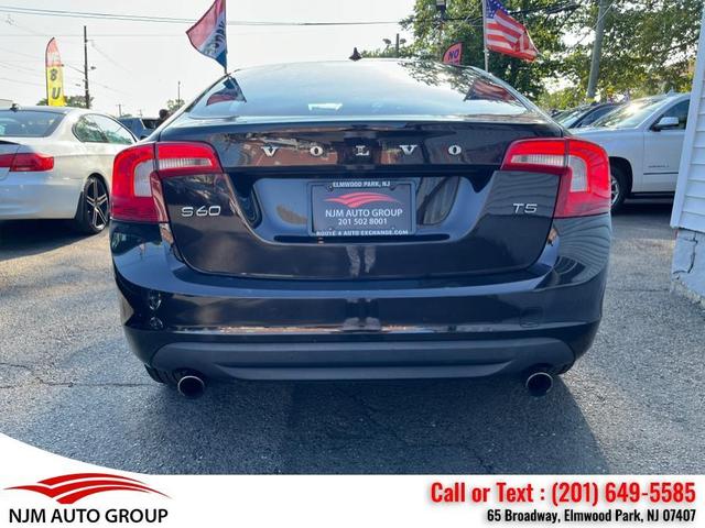 Photo of 2013 Black Volvo S60