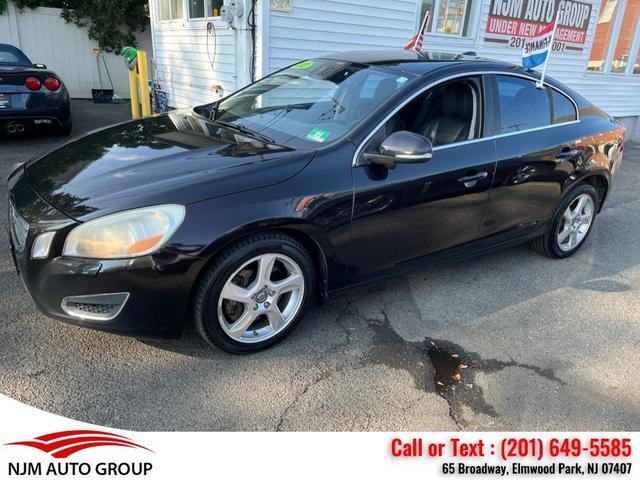 Photo of 2013 Black Volvo S60