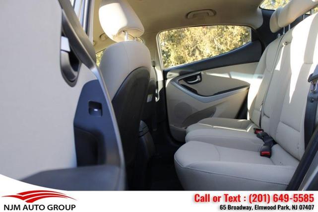 Photo of 2016 Desert Bronze Hyundai ELANTRA