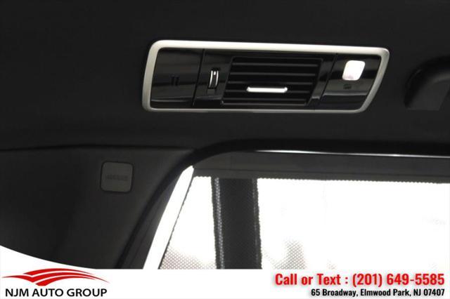 Photo of 2020 Carpathian Grey Premium Metallic Land Rover Range Rover