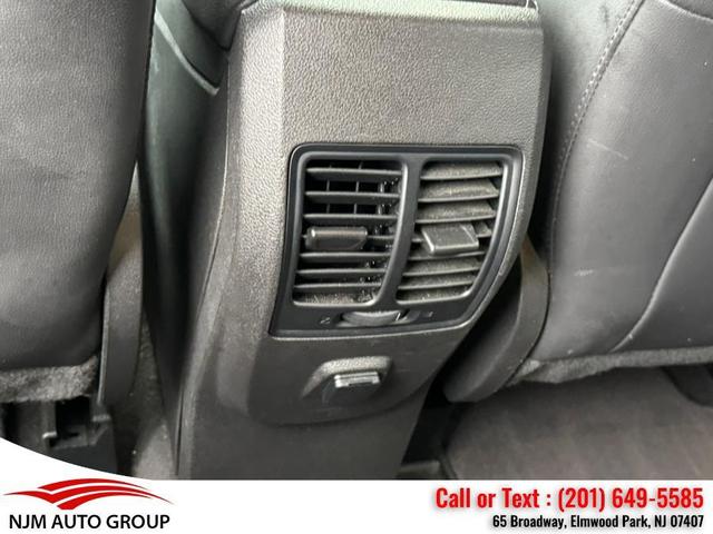 Photo of 2019 Magnetic Metallic Ford Escape