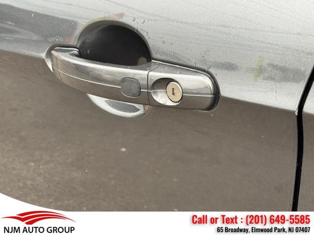 Photo of 2019 Magnetic Metallic Ford Escape