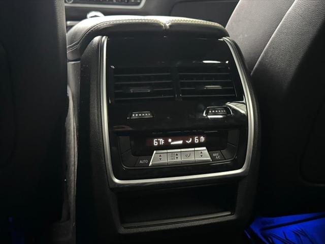 Photo of 2021 Alpine White BMW X5