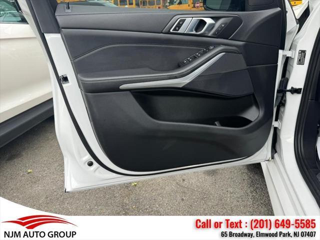 Photo of 2021 Alpine White BMW X5
