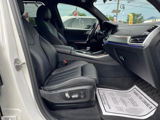 Photo of 2021 Alpine White BMW X5