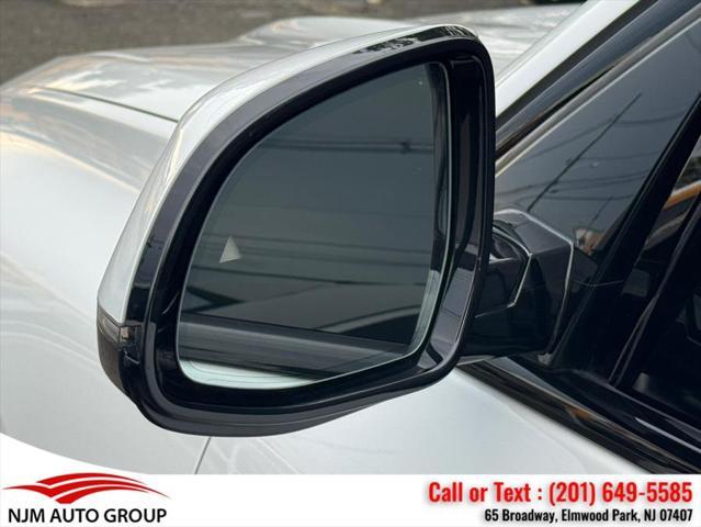 Photo of 2021 Alpine White BMW X5