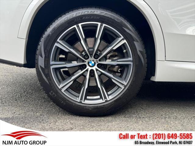 Photo of 2021 Alpine White BMW X5