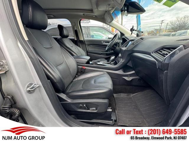 Photo of 2018 Ingot Silver Metallic Ford Edge