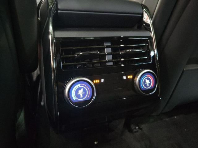 Photo of 2025 Santorini Black Metallic Land Rover Range Rover Sport