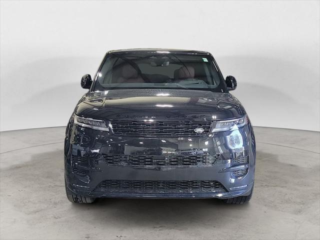 Photo of 2025 Santorini Black Metallic Land Rover Range Rover Sport