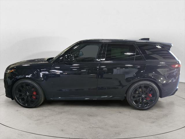 Photo of 2025 Santorini Black Metallic Land Rover Range Rover Sport