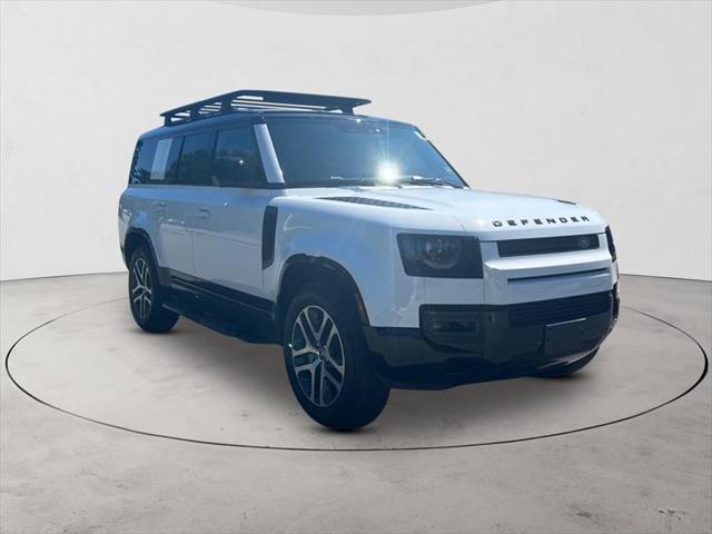 Photo of 2025 Fuji White Land Rover Defender
