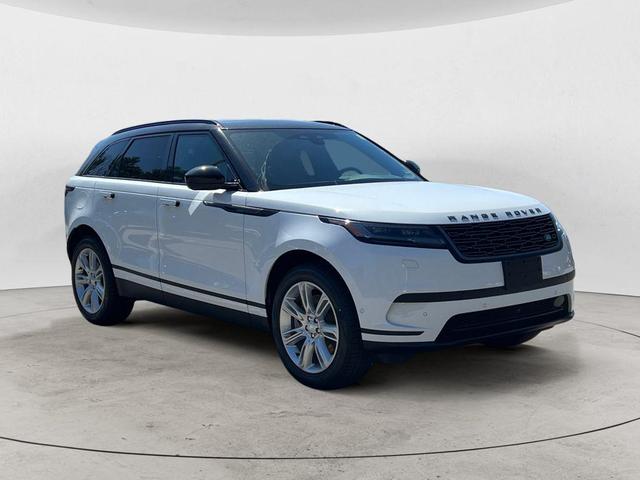 Photo of 2026 White Land Rover Range Rover Velar