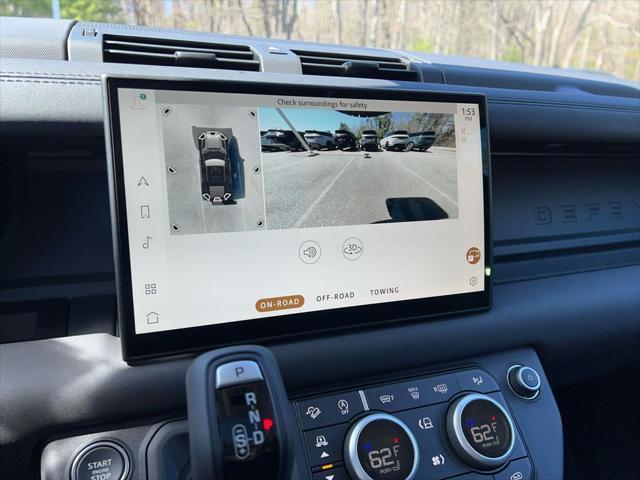Photo of 2025 Santorini Black Metallic Land Rover Defender